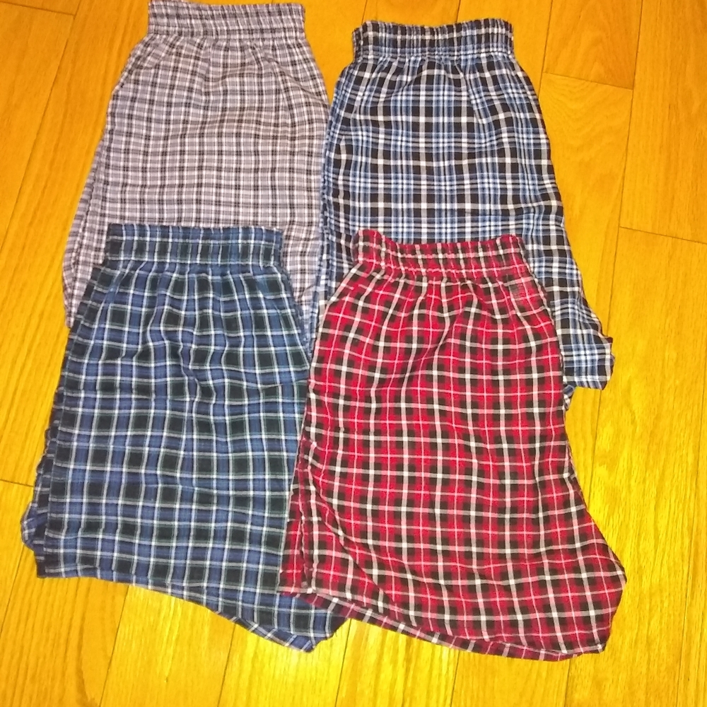 Boys Fruit of the Loom Boxers Size Medium